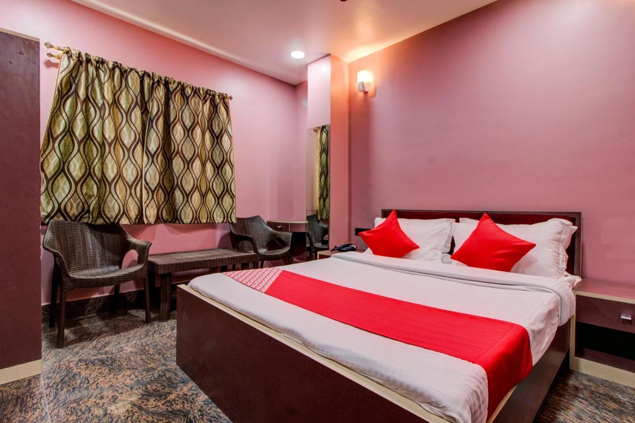 Oyo 16871 Anant Home Stay Shillong Exterior photo
